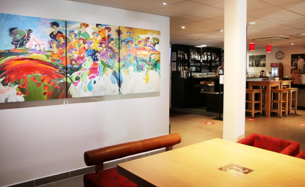 Le Quarre Hotel Bistrot Bruguieres Zewnętrze zdjęcie